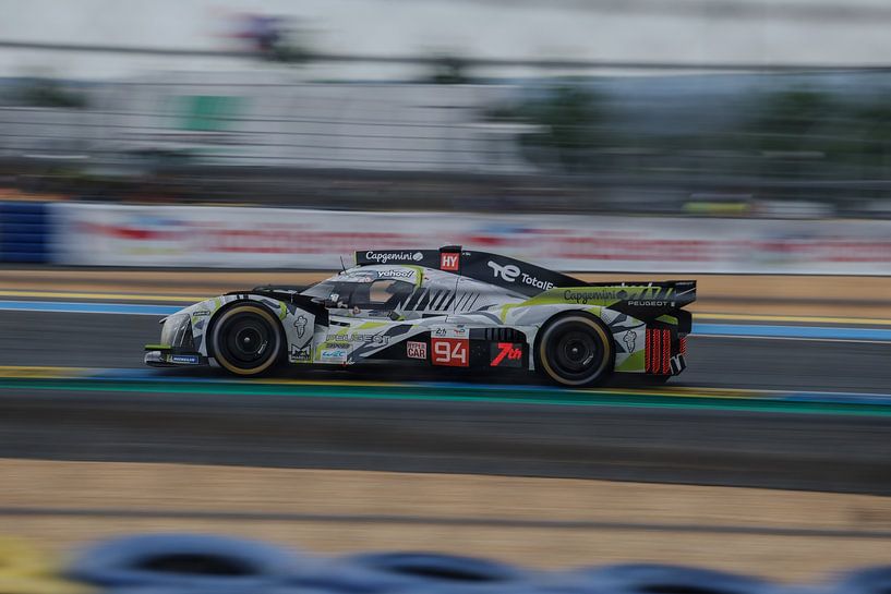 Auto 94 Peugeot von David Taverner