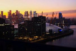 het O2 arena bij zonsondergang van sarah de Jonker