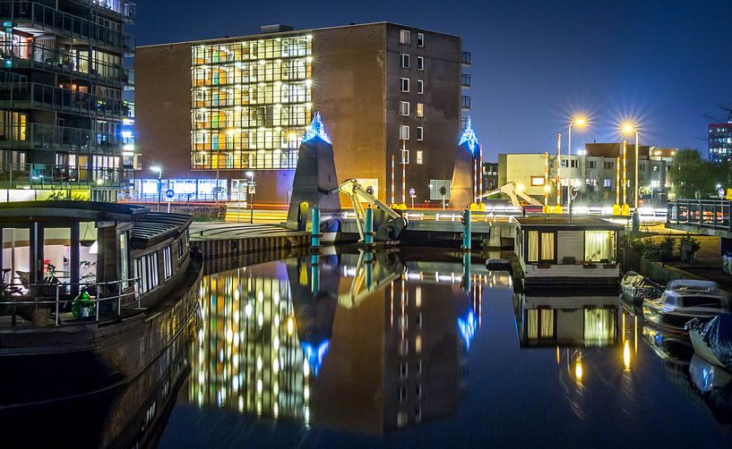 Winschoterdiep / Griffeweg Groningen by Jacco van der Zwan