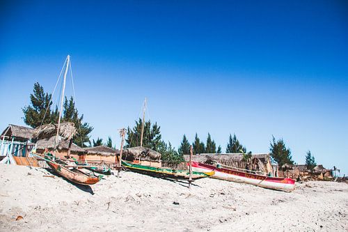 Het strand van Morondava in Madagascar