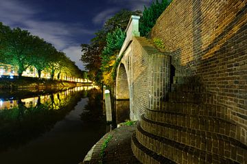 Catharijnesingel en Bijlhouwersbrug in Utrecht  van Donker Utrecht