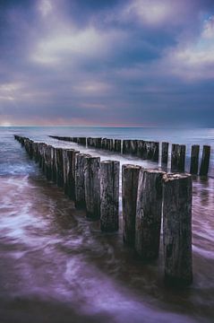 Het tijdloze zeezicht in Zoutelande aan de kust. van Robby's fotografie