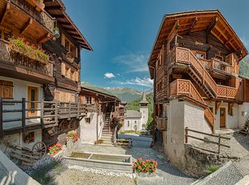 Holzhäuser in einem Bergdorf, Grimentz, Wallis, Schweiz von Rene van der Meer