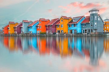 Reitdiep (Groningen) met reflectie in het water van Rogiers Foto's
