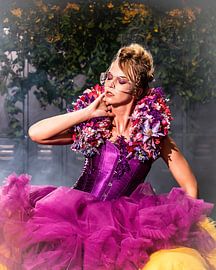 Always put your glasses on in case of emergency by GØNNIE photography and styling