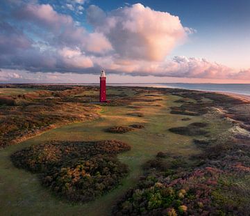 Westhoofd-Leuchtturm aus der Luft. von Niels Tichelaar