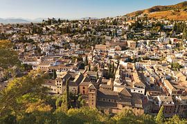 Luftaufnahme von Granada's historischem Stadtteil Albaicín von Stefano Orazzini