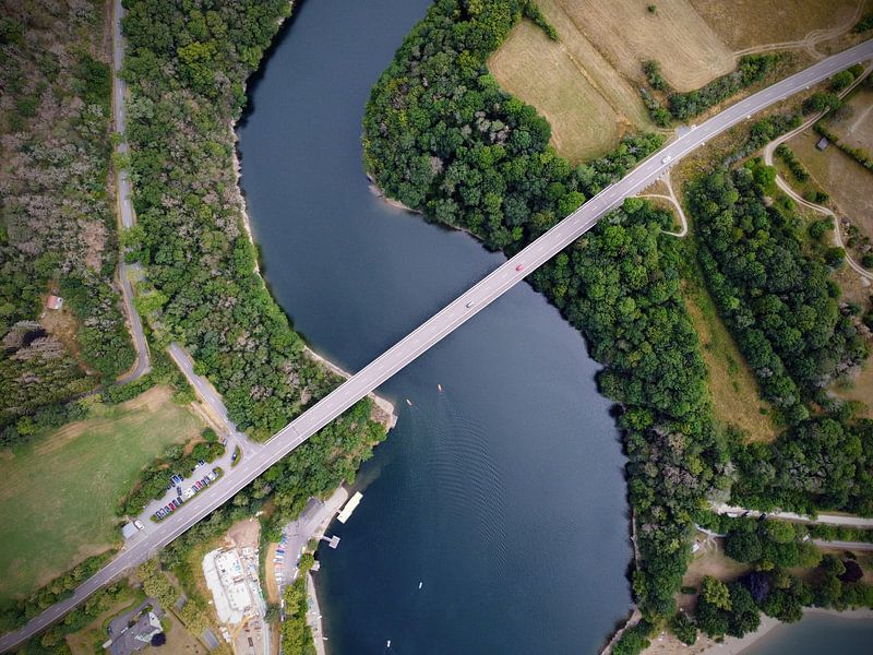 Bridge over the reservoir by Marijn de Jong