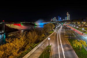 NIAGARAFÄLLE in der Nacht