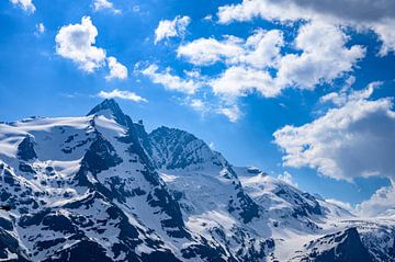 Montagne Grossglockner en Autriche au printemps sur Sjoerd van der Wal Photographie