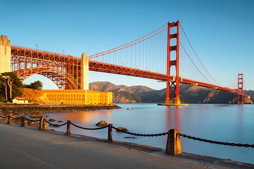 Golden Gate Bridge at sunrise