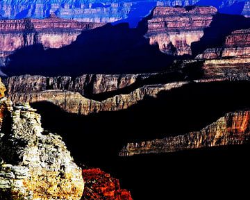 Grand Canyon National Park schaduwen bij zonsondergang van Tammy Winand Arts