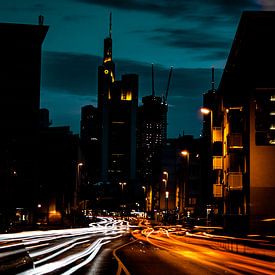Frankfurt by night #2 van Jeffrey Hoorns