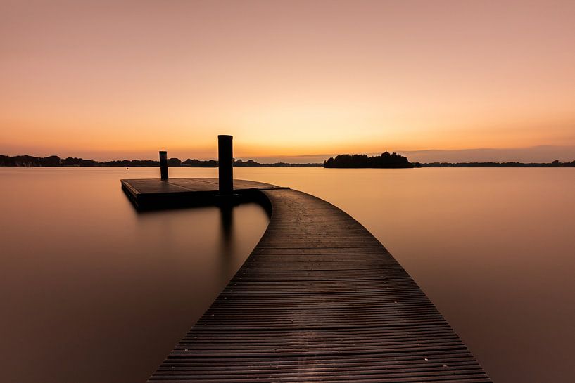 Coucher de soleil sur une jetée du lac Paterswoldsemeer par KB Design & Photography (Karen Brouwer)