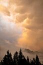 Onweerswolk boven de dolomieten van Gerben Tiemens thumbnail