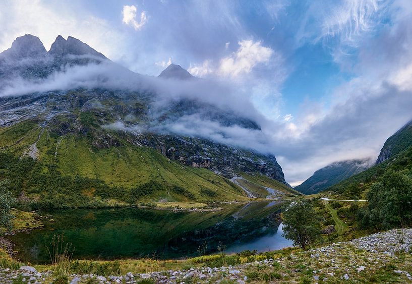 View of stavbergvatnet, Norangsdalen, Norway by qtx