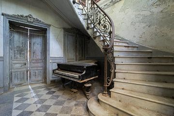 Play us a Tune! (Château in Frankreich) von Oscar Beins