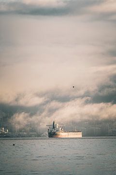 Hafen im Nebel von Peter Hendriks