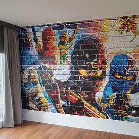 Klantfoto: LEGO ninjago muur graffiti 2 van Bert Hooijer, als behang