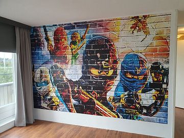 Klantfoto: LEGO ninjago muur graffiti 2 van Bert Hooijer