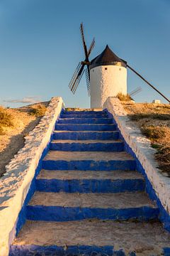 Historische Windmühle von Don Quijote, in La Mancha (Spanien).