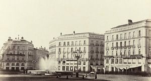 Puerta del Sol, Madrid 1863 van Currently Past