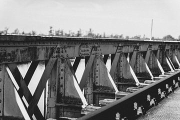 Rythme de fer dans le pont sur Peter Hendriks
