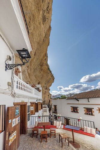 ESP, Spain, Setenil de las Bodegas, old town panorama in the ü