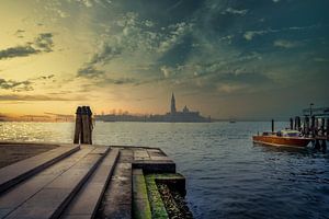 Sunrise in Venice von Iman Azizi