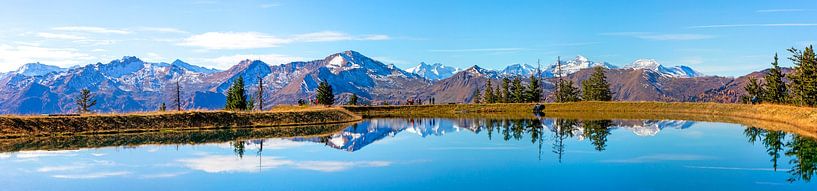 The mirror lake by Christa Kramer
