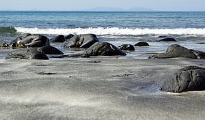 Der Talisker Beach liegt in der Nähe des Dorfes Carbost auf der Isle of Skye
