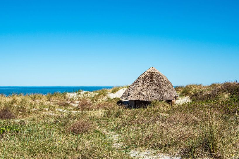 Strandhütte an der Ostseeküste in Wustrow auf dem Fischland-Darß von Rico Ködder