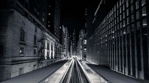 Gotham train to Trumptower (Black and White)