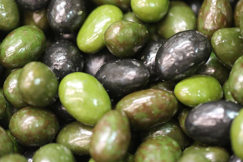 Olives! by Bärbel Severens