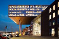 Kantoorgebouw De Brug in Rotterdam van Raoul Suermondt thumbnail