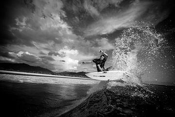Surfen sumbawa 2 van Andy Troy