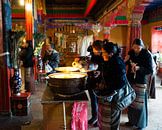 Offeren van yakboter in Tibetaans klooster van Patrick Lauwers thumbnail