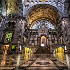 Die Kathedrale der Eisenbahnen von Rick Goede