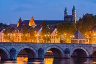 Sonnenuntergang über der St. Servatius-Brücke in Maastricht von Henk Meijer Photography Miniaturansicht