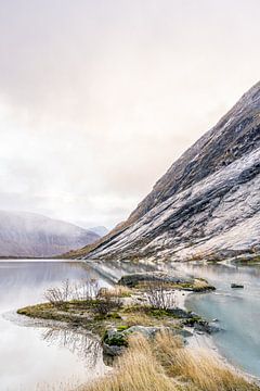 Jostedalsbreen glacier lake by Joost Potma