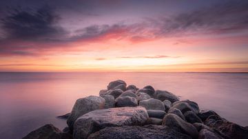 Stenen in de Oostzee van Steffen Henze