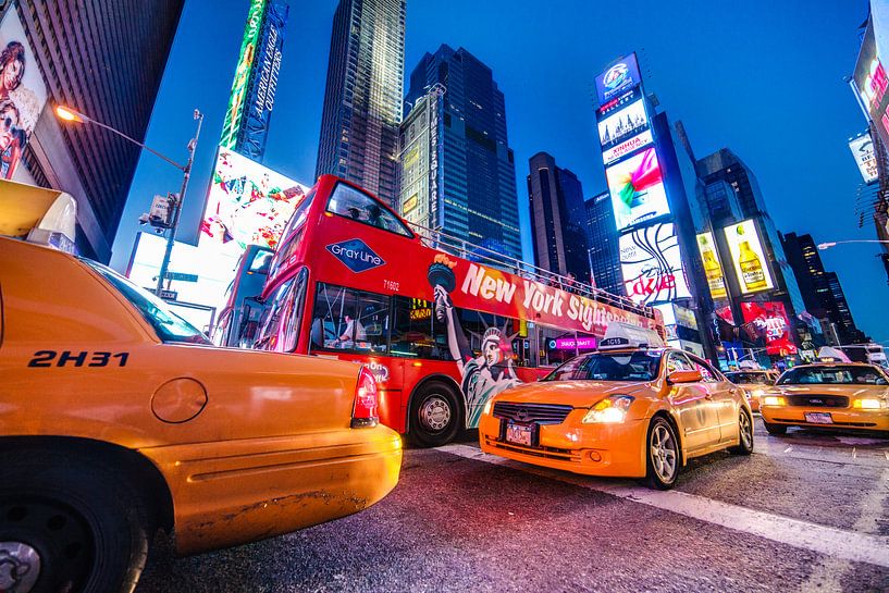 Bunter Times Square, New York von Tom Roeleveld