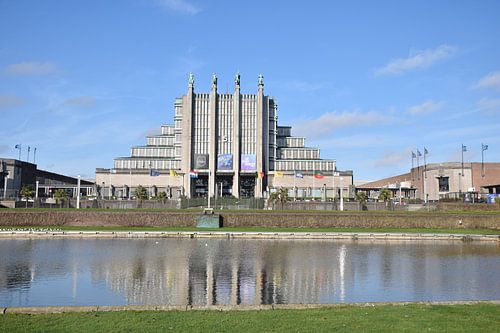 Fassade der Expo in Brüssel