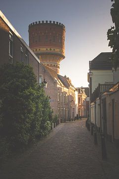 The tower (Lauwerhof watertoren, Utrecht)