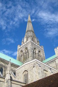 Turmspitze der Kathedrale von Chichester, West Sussex.jpg