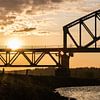 Detail einer Brücke bei Sonnenuntergang von Patrick Verhoef