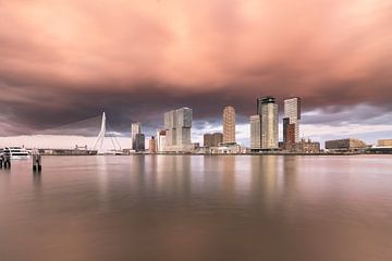 Sky Line Rotterdam van Edwin Stuit