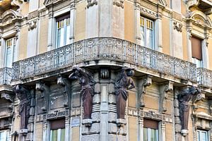 Traumhafte, sizilianische Barock-Fassade im historischen Altstad