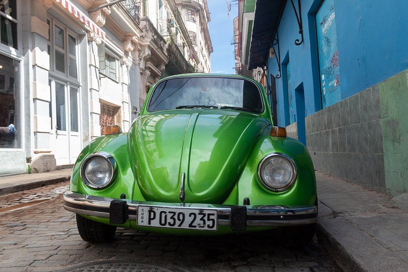 Groene oldtimer Cuba van Tom Hengst