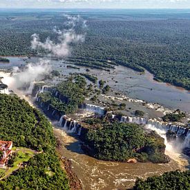 Iguazu watervallen vanuit de lucht gezien van x imageditor